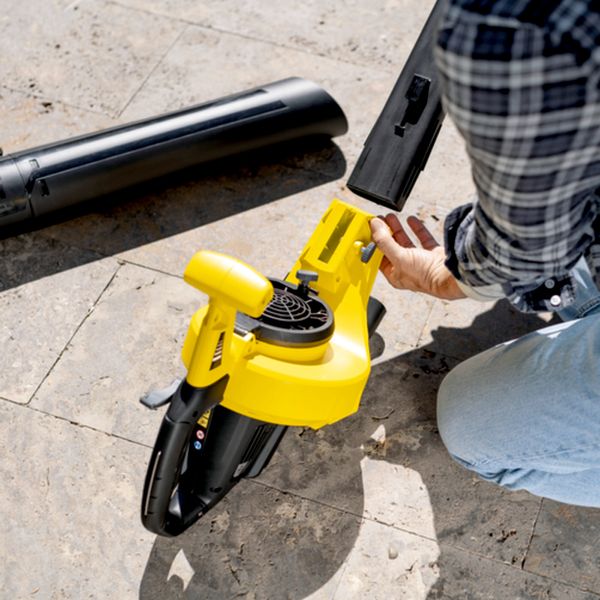 Karcher BLV 36-240 ( 1.444-170.0) воздуходув-пылесос садовый аккумуляторный 36В, 240 км/ч (без АКБ) фото