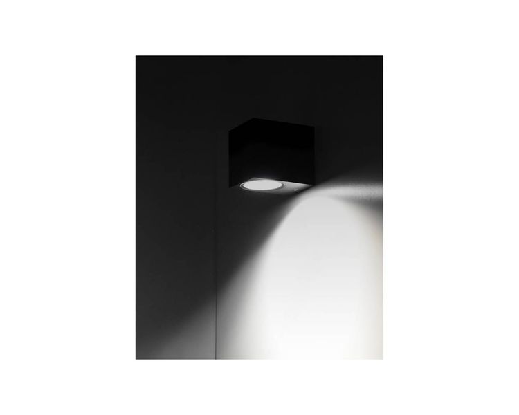 Світильник настінний квадратний мережевий YATO YT-81901, 35 Вт, 68х81х92 мм, цоколь GU10 фото