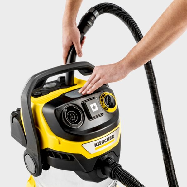 Karcher WD 6 P S V-30/6/22/T з розеткою для інструментів (1.628-360.0), 1300 Вт, 30 л, сухе/вологе фото