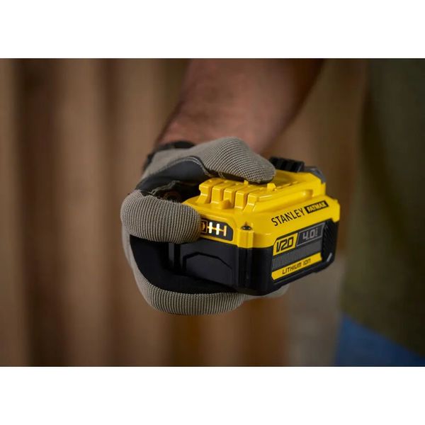 Stanley FatMax SFMCB14M1 акумулятор 4 Аг + зарядний пристрій, 18В фото