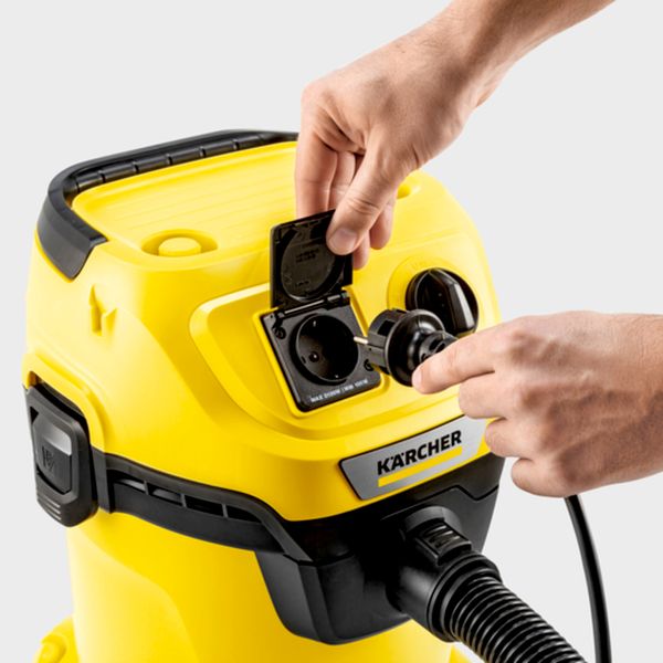 Karcher WD 3 P V-17/4/20 с розеткой для инструментов (1.628-170.0), 1000 Вт, 17 л, сухая/влажная фото