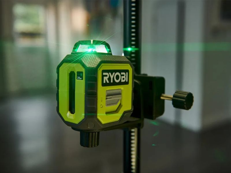 Рівень лазерний зелений горизонталь 360º RYOBI RB360GLL, до 25 м, 4xAA фото