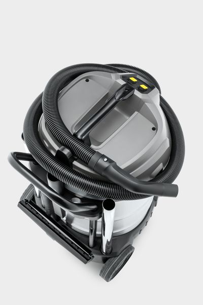 Karcher NT 70/2 Me Classic Edition двухмоторный (1.667-306.0), 2300 Вт, 70 л, сухое/влажное фото